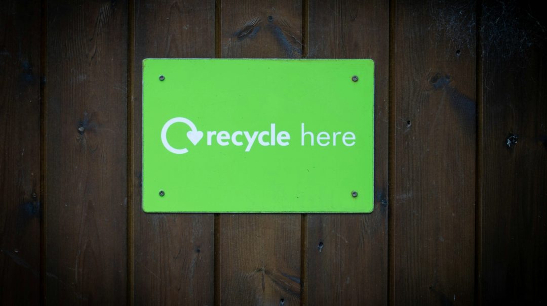 Le recyclage du plastique : une nouvelle frontière pour le blanchiment d’argent